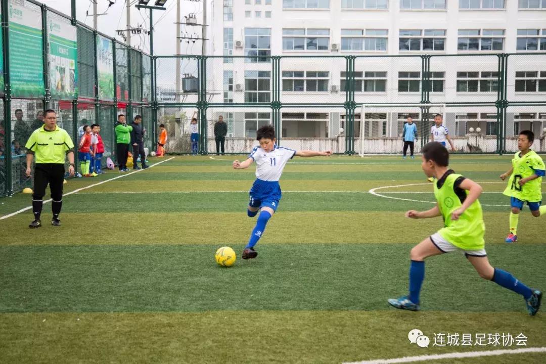 冠豸山旗舰足球俱乐部,冠豸山足球队