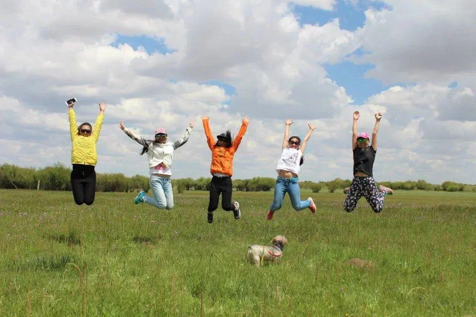 走进学者型院长的思维花园  专访明安星动物医院院长刘德