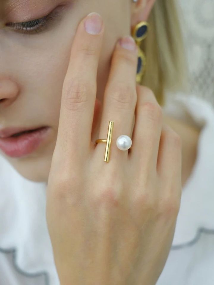 便宜又高级感强的小配饰,时髦又平价的配饰推荐