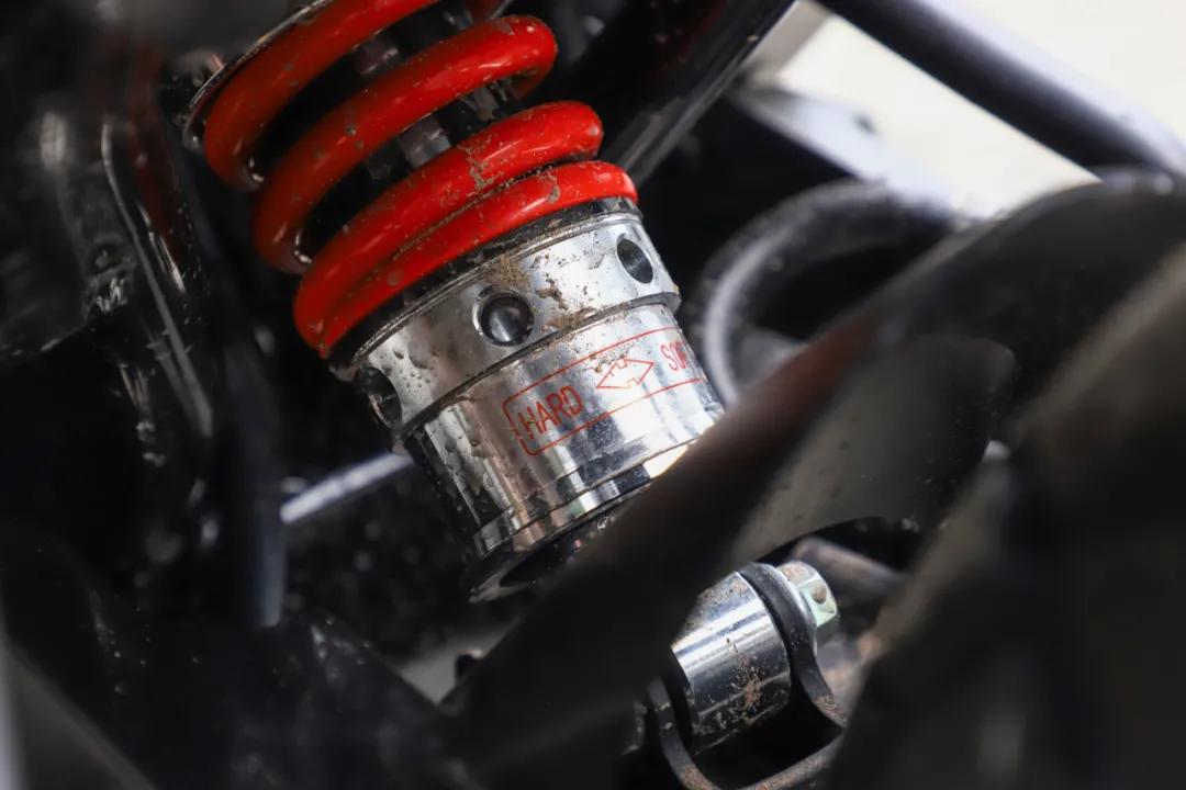 新款cb190x摩旅版需要改什么,cb190x猛鸷摩旅和标准版