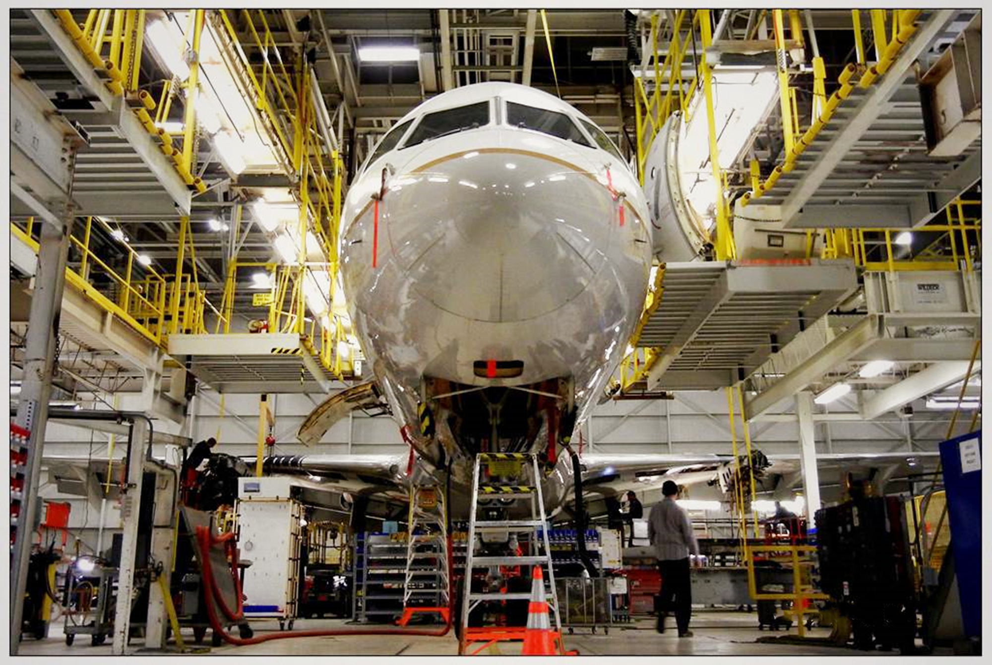 飞行器制造工程是修飞机吗,修飞机牛逼吗