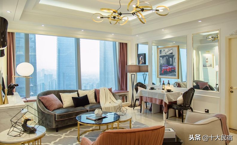 苏州东方之门最高级公寓,苏州东山风景最好的民宿前十名