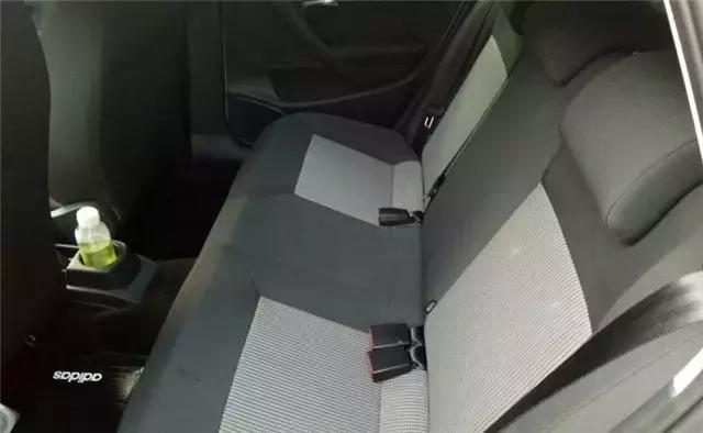 大众polo2021款空间,大众polo空间大还是飞度空间大