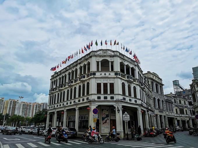 美丽椰城海口夜景,品味海口的韵味感受椰城的魅力