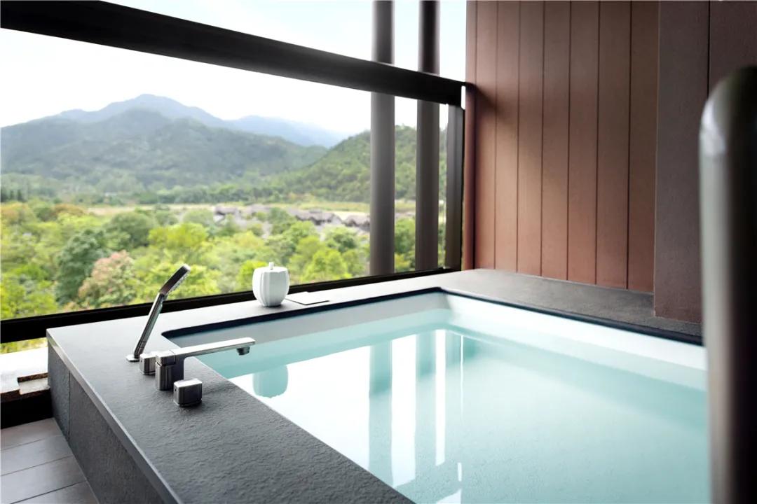 私藏菲律宾同款空中佛手，这座广东小城的落胃美食从早吃到晚