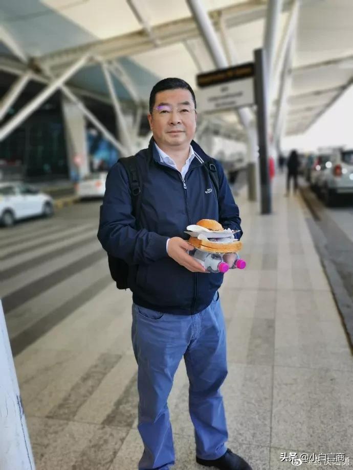 《我不是药神》原型陈勇自费去印度运回3000个口罩！你就是药神