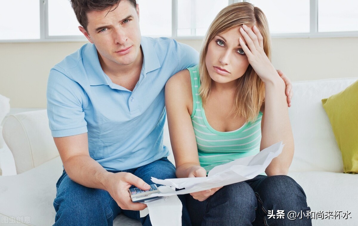 夫妻间怎么管钱才能让对方放心,夫妻之间应该怎样管钱