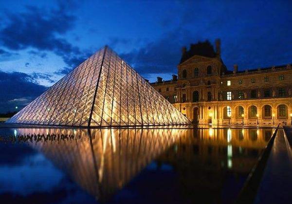 kenzo为什么会成功,kenzo创始人因新冠肺炎去世