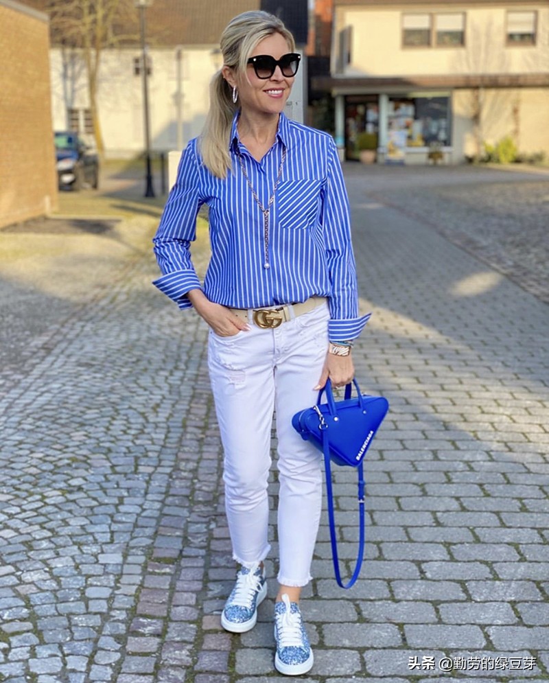 条纹风格穿什么衣服好看,条纹服饰的搭配方法有哪些