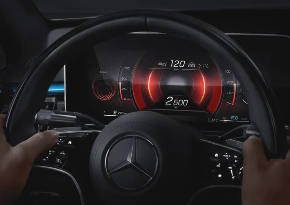 曾经的奔驰s级配置,曾经的豪华车型现在无人问津了