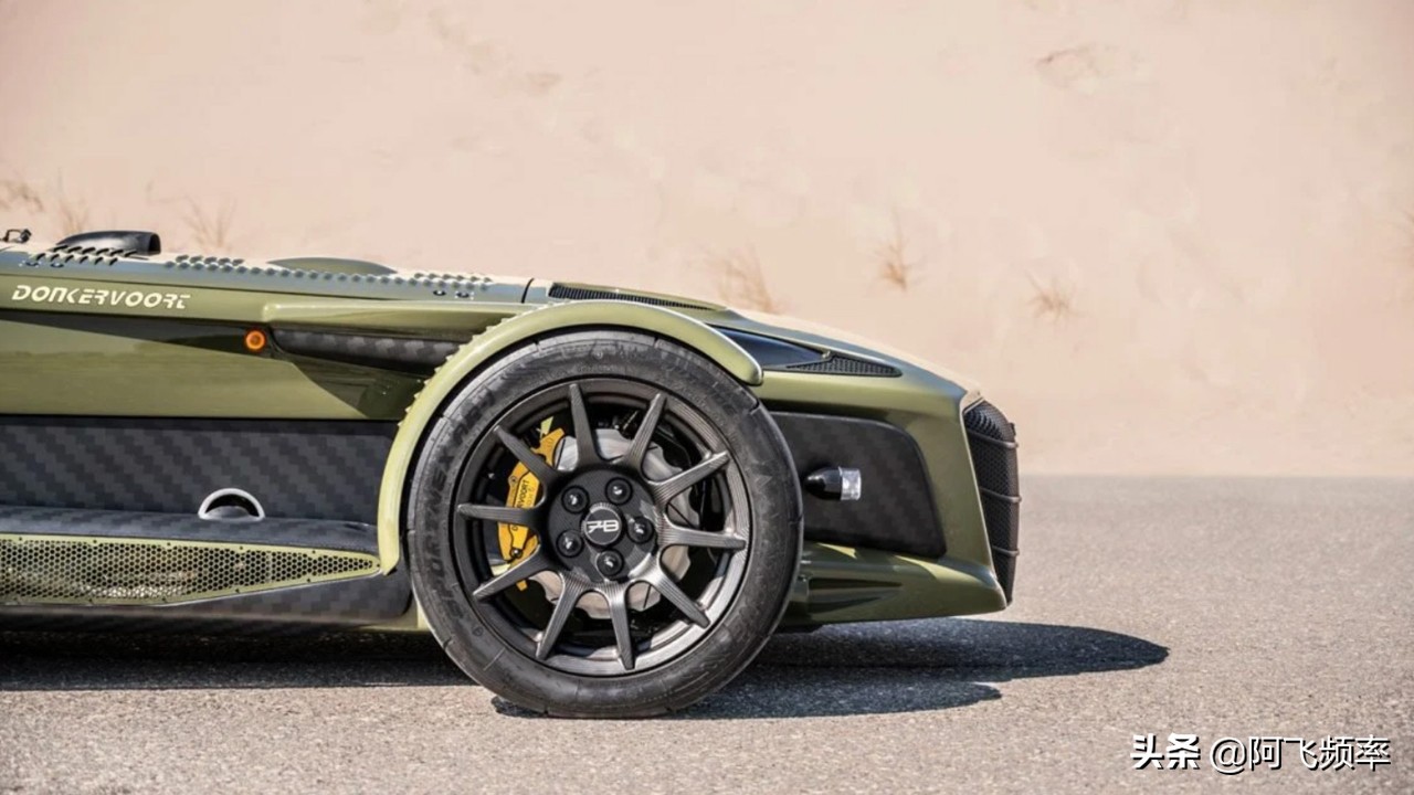 卡丁车来啦,2.7秒破百的公路卡丁车