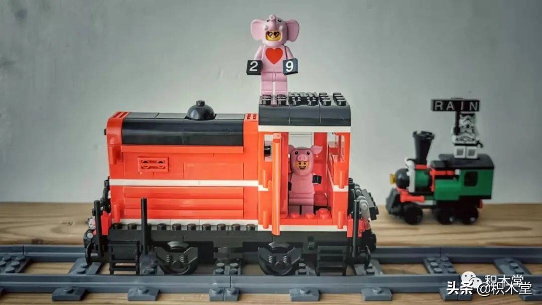 乐*官高**方套内moc最多的一款10183