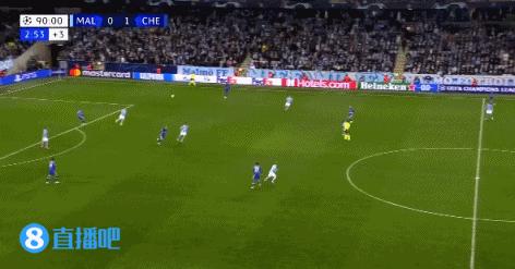 逗妹吐槽：C罗回曼联来养老？这明明是被啃老