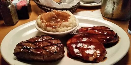 去迪拜旅游怎么带费用,去迪拜旅游带多少钱合适