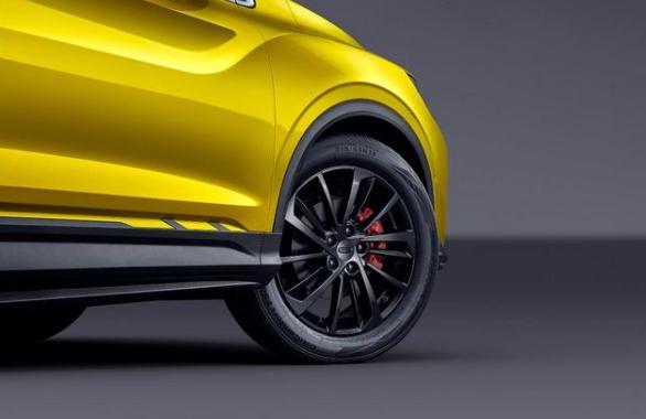 经典大黄蜂车型,经典大黄蜂和超级大黄蜂