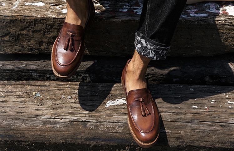 收起你的帆布鞋吧,英伦风乐福鞋痞帅穿搭