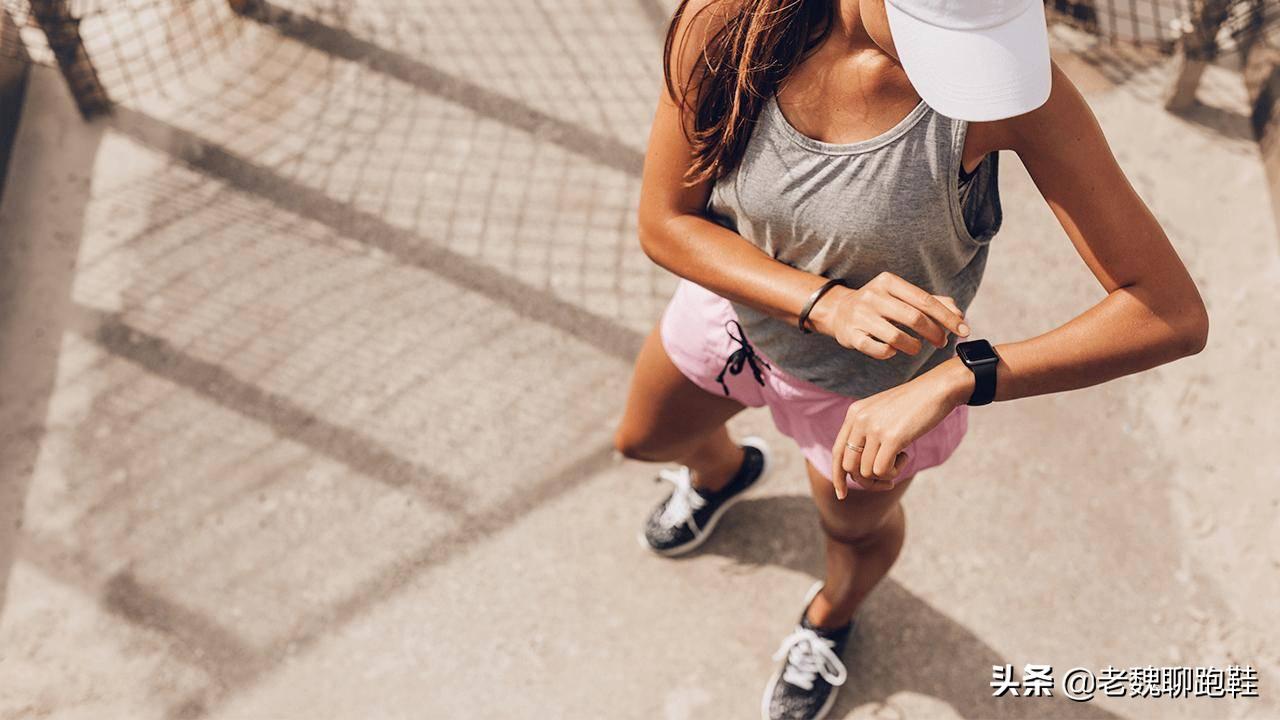 百元价格千元品质的跑鞋,百元左右的鞋子跑鞋