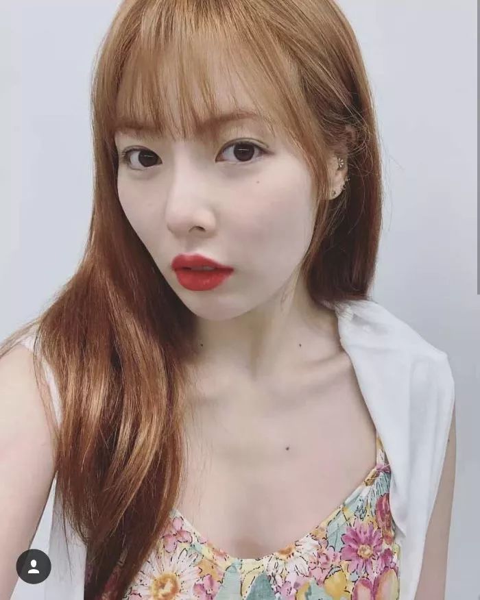 金泫雅美瞳 (泫雅美瞳青色)