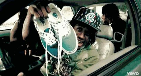 怎么办，才买的新鞋就开胶了？这个神器可以帮你