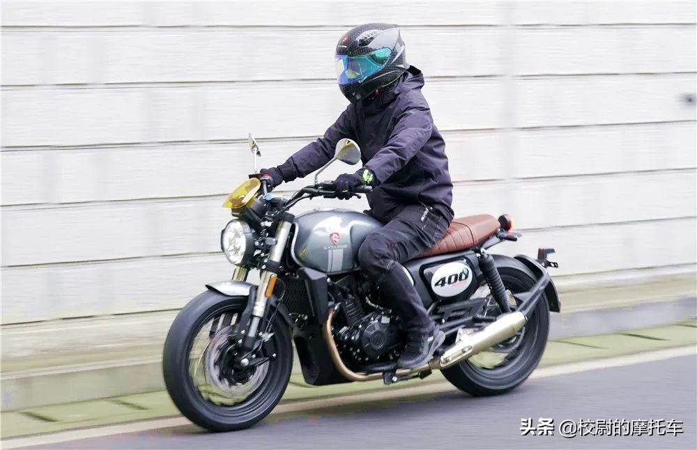 赛科龙re3英伦复古车,赛科龙复古re32020款