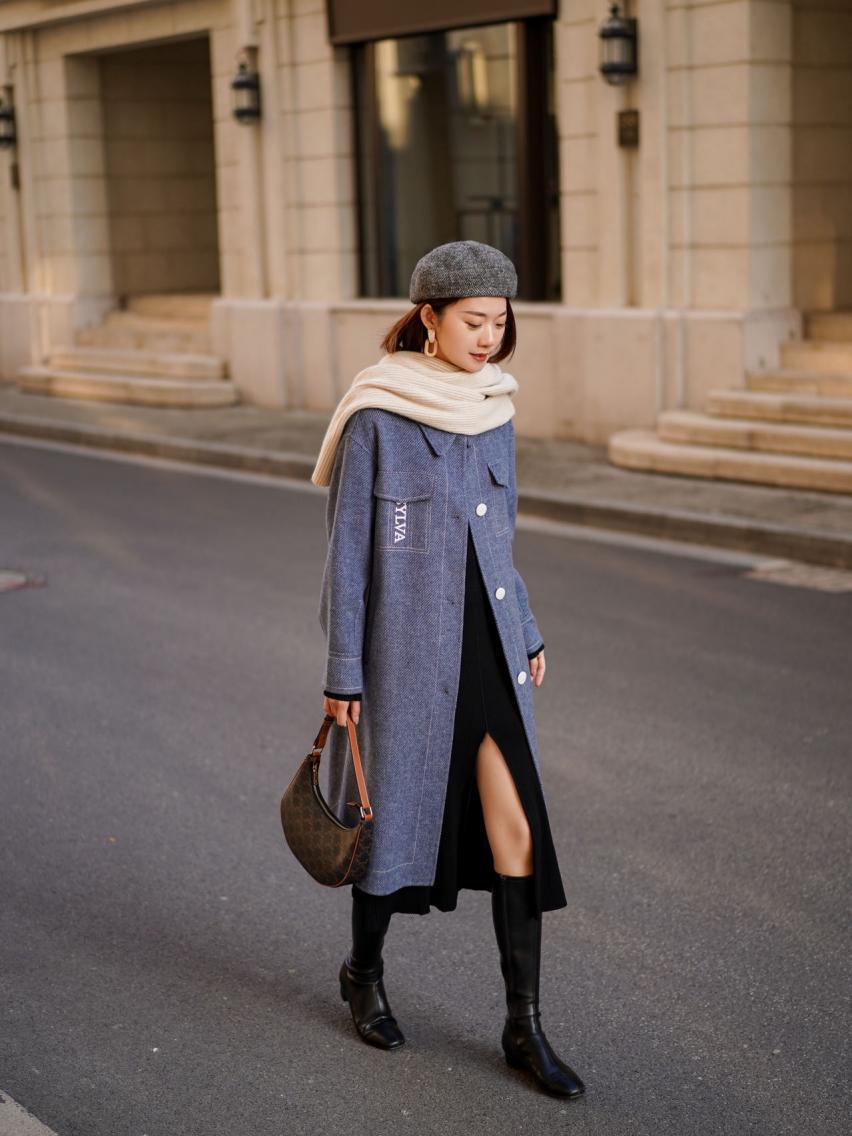 大衣裙子冬天绝配,大衣配什么裙子冬天穿好看