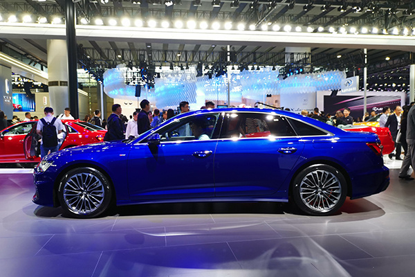 奥迪a6l55quattro,广州车展新款a6