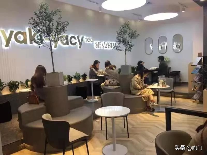 闺蜜家开奶茶店是什么体验,开了20年的奶茶老店