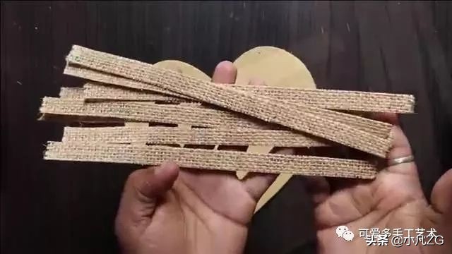 废弃的快递纸盒可以做什么,快递纸盒收纳改造方法