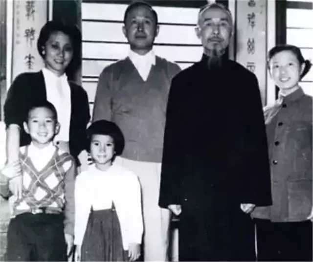 航天之父钱学森艰难的回国路,中国航天之父钱学森经历