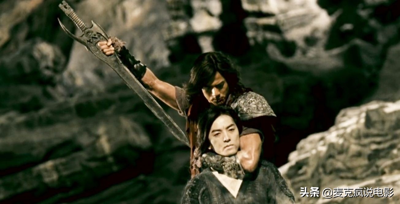 11年前,《风云》换了导演拍续集,特效没得说,就是故事一团糟