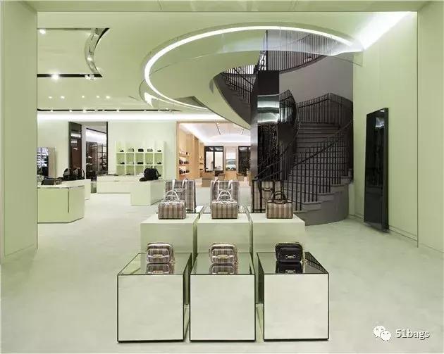 burberry2020女包,burberry2019秋冬高级成衣