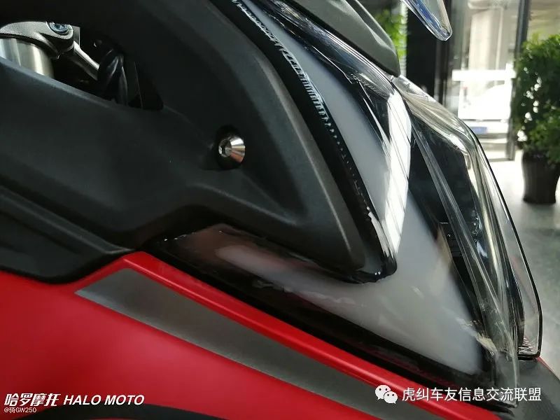 voge无极500r和豪爵铃木gsx250r,隆鑫voge大单缸