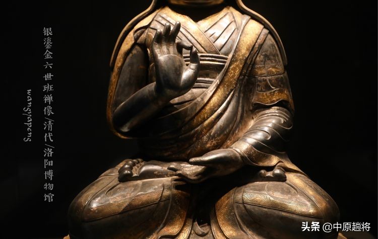 洛阳博物馆专门为二十多件珍宝成立了一个展馆