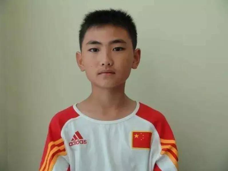 刘斌小传丨一家三代皆前锋，退居幕后当掌柜