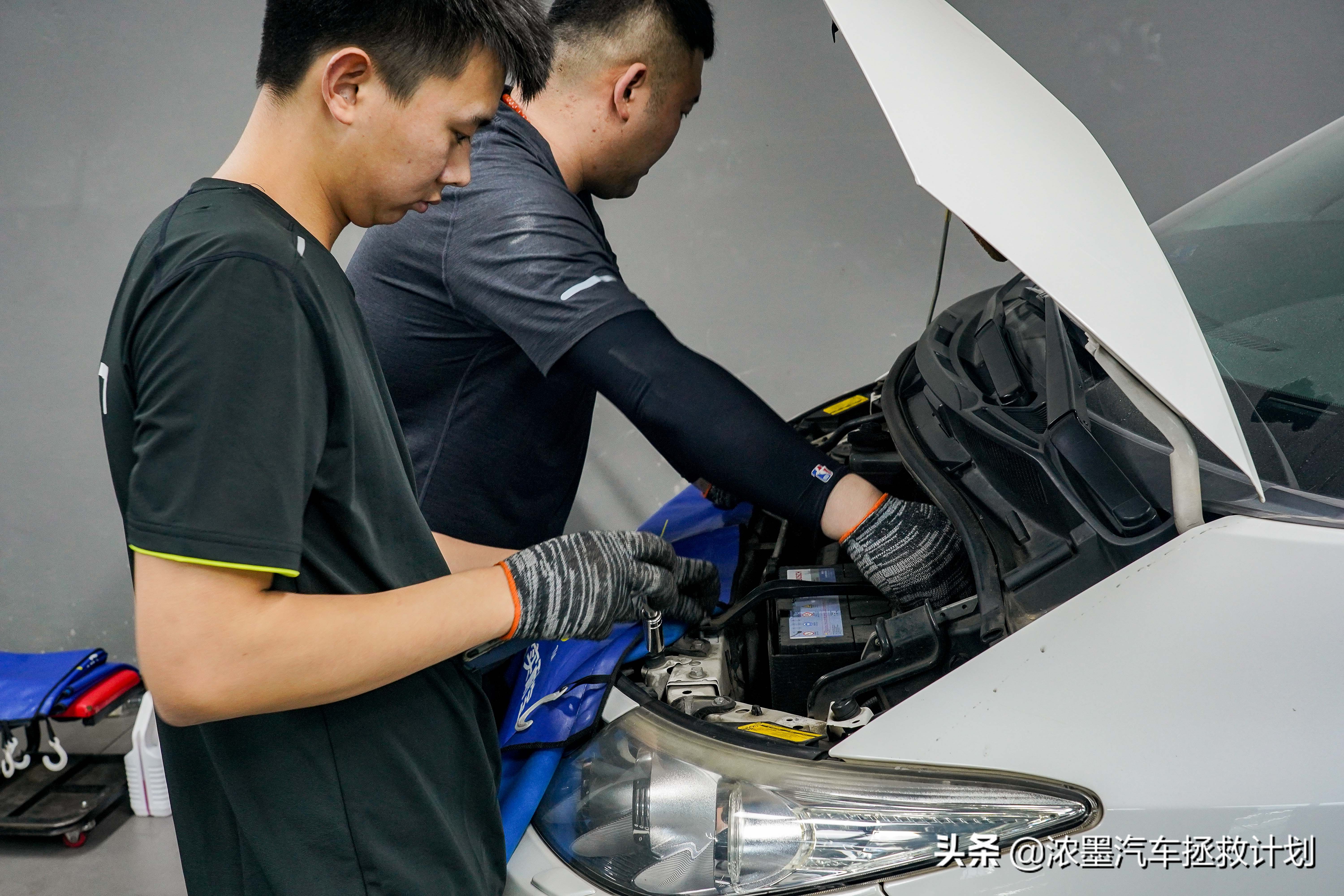 周到车管家,经典老车丰田普瑞维亚翻新整备