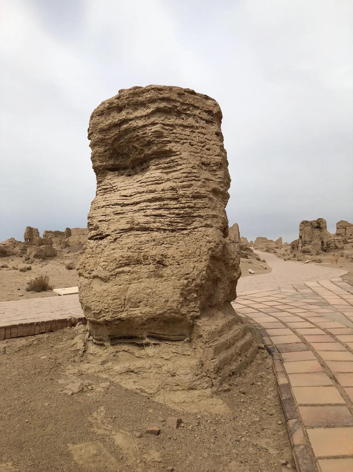 占中国六分之一地盘的*疆新**，12个5A景区N个世界遗产你走过多少？