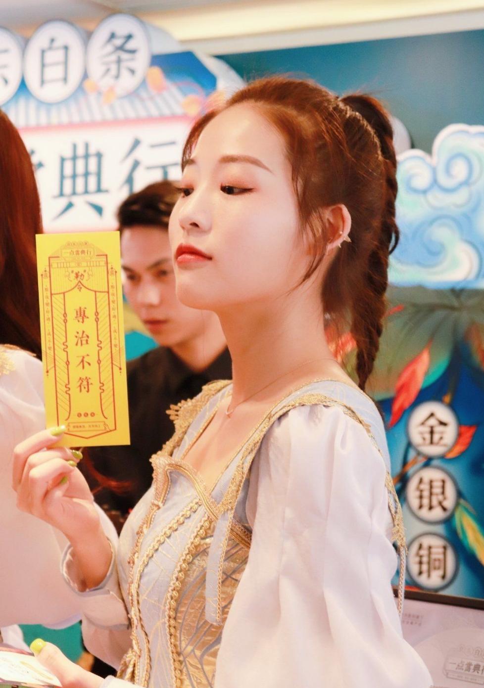 为什么snh48的人都这么瘦,为什么snh48那么多人