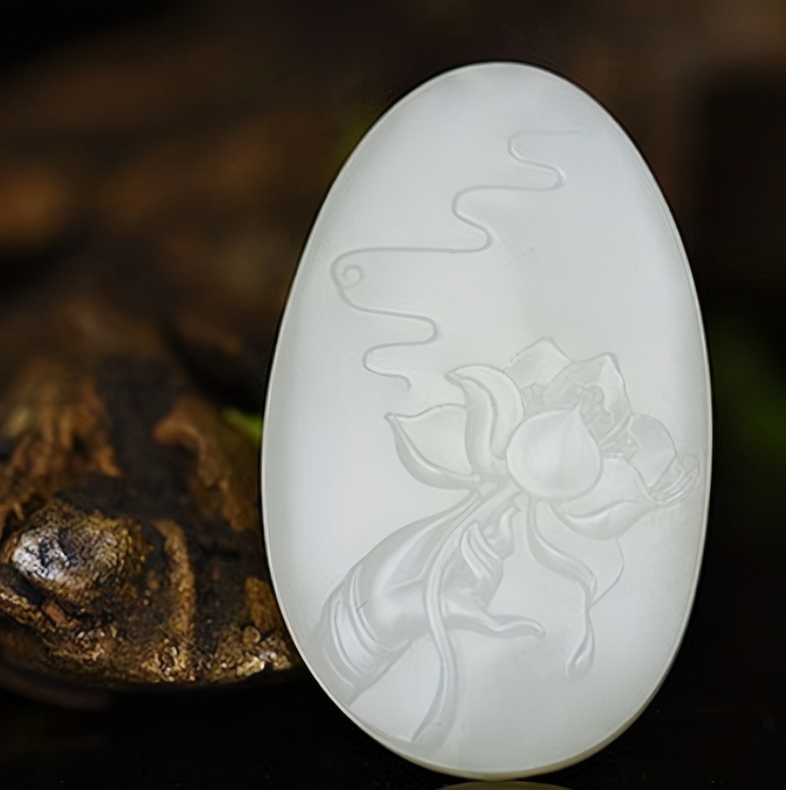 玉雕掌上明珠佛手寓意,玉雕佛手的寓意和象征是什么