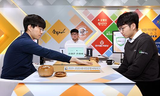 围棋名局讲解李世石vs申真谞,李昌镐李世石申真谞