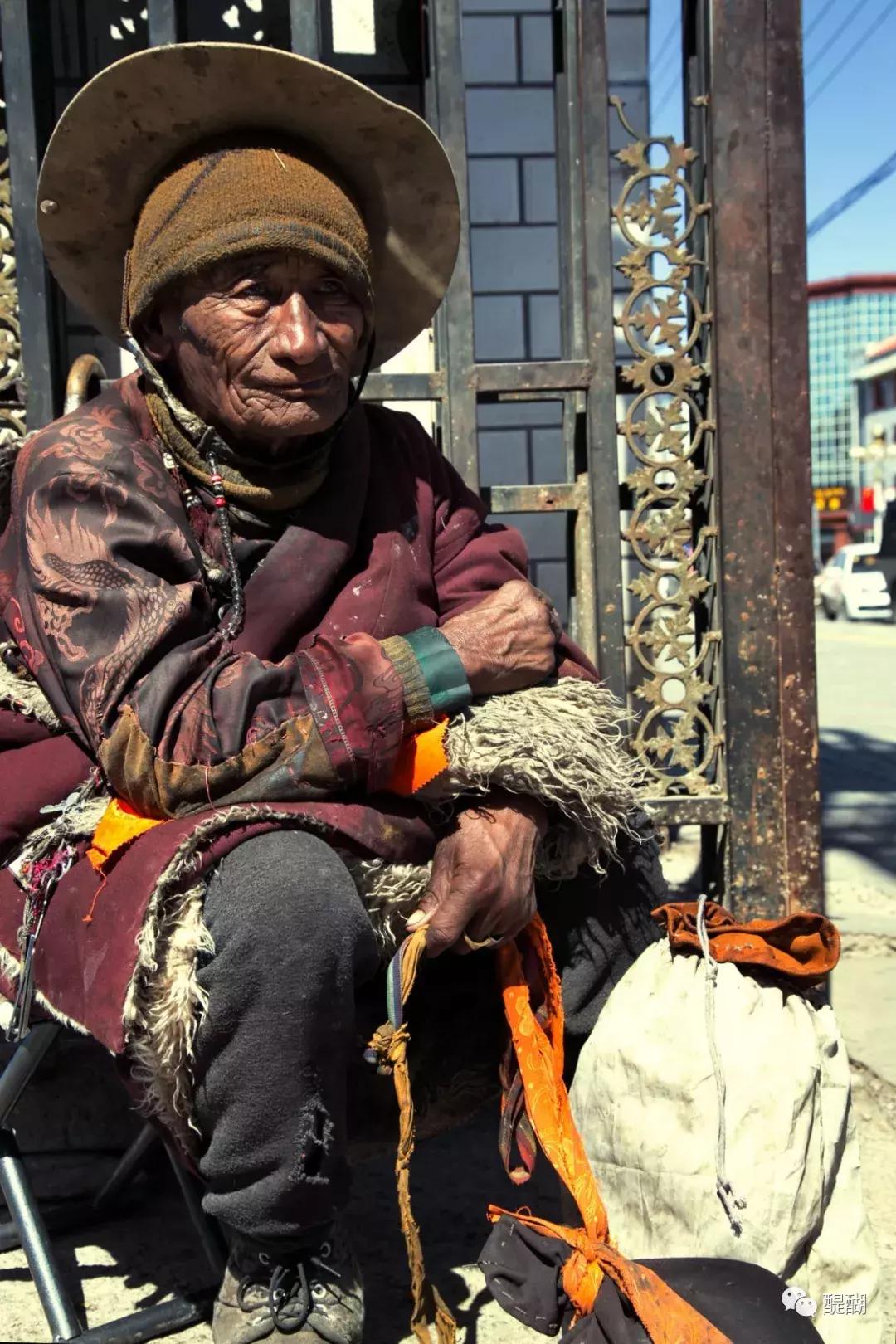 藏族摄影师牧民作品,藏民摄影师