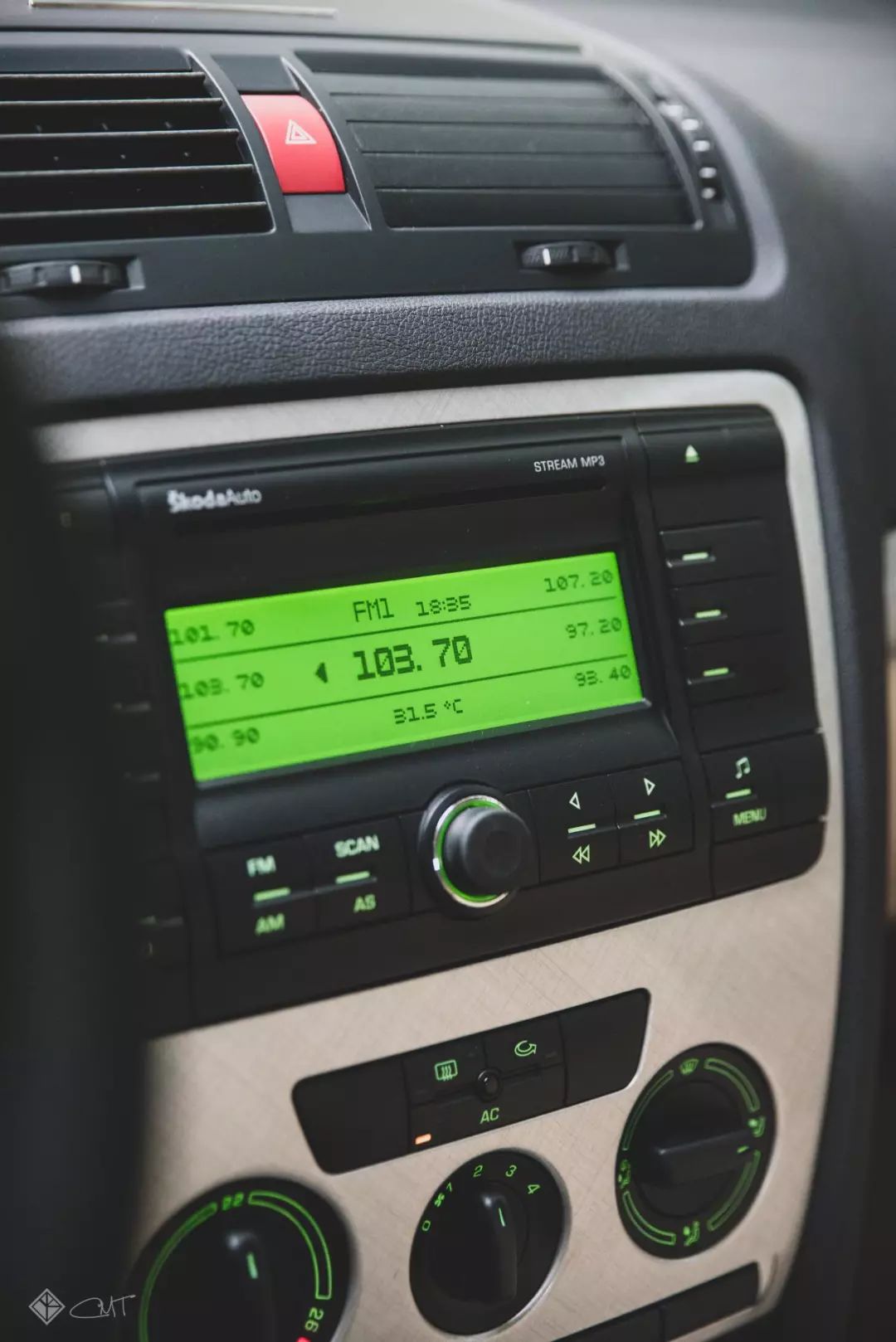 1.4t老明锐,老明锐空间实测