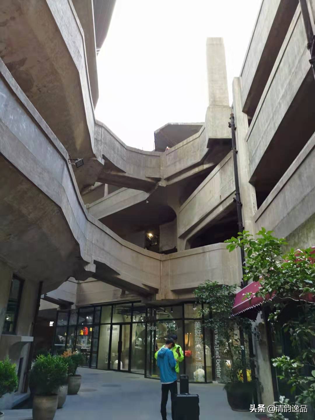 亲历诡异故事完整版,真实恐怖故事亲历者回忆