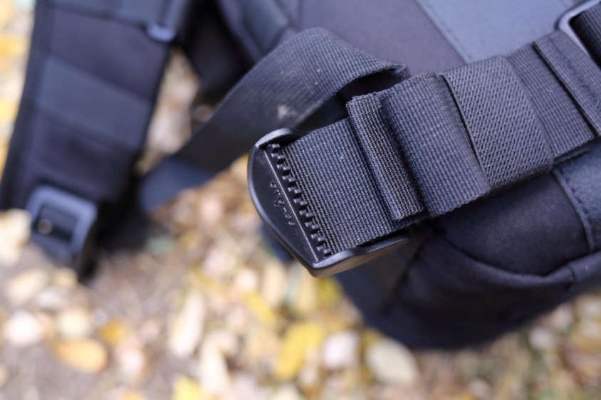 包行天下NITECOREBP25大容量双肩包