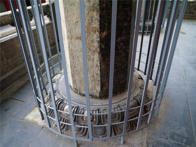 鏇查槣瀛斿簷鍥涘杞洖,鏇查槣瀛斿簷涓囦笘甯堣〃鍖鹃