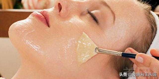 鼻子上挤出来的白条状东西是什么,鼻子可以挤出很多白色丝状物