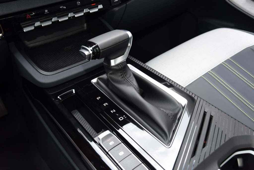 新款宝骏rm-5最新豪华型七座,宝骏mpv改造