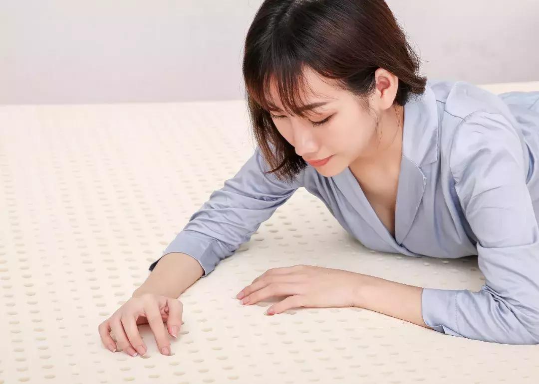 乳胶枕里的秘密,真正的乳胶枕是怎样的