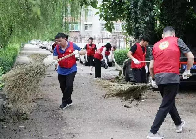 【抗击“利奇马”】风里雨里，总有天使守护你！