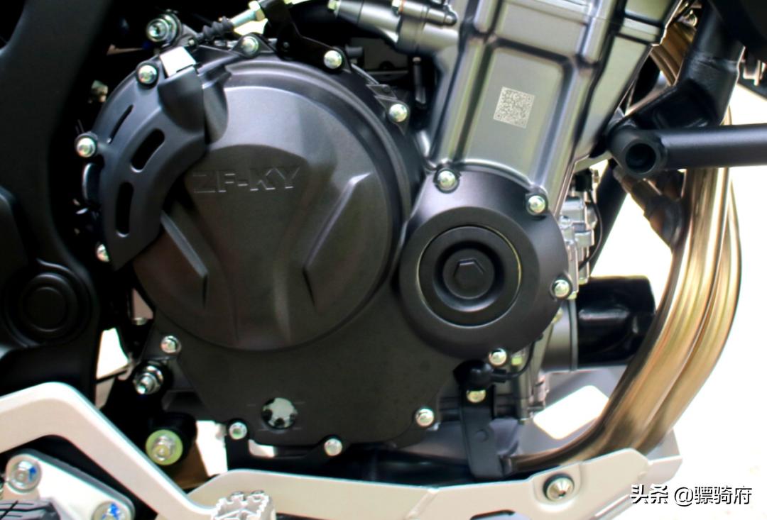 凯越500x单摇臂和本田cb400x,凯越500x单摇臂和凯越525的区别