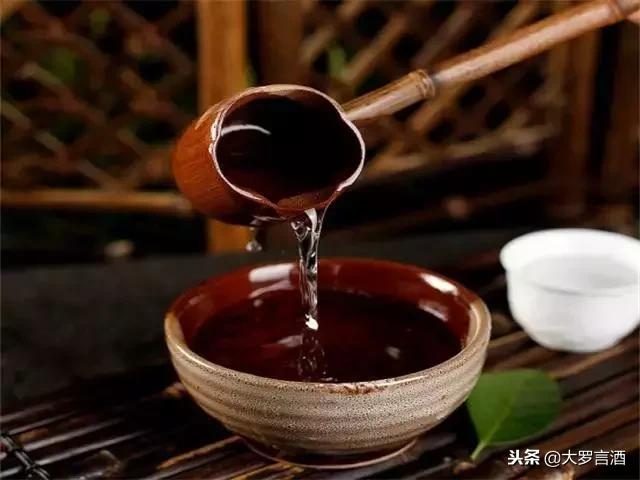 饺子就酒越喝越有,饺子就酒越喝越有英文翻译